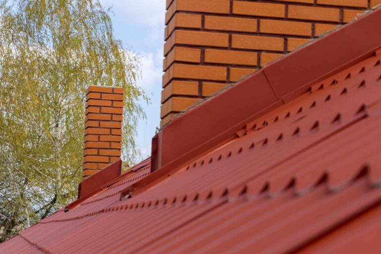 Why Choosing the Best Wall and Roofing Material in UAE Is Crucial for Your Construction Project —